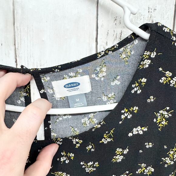 Old Navy Dress Women Size Medium Black Dainty Floral Short Sleeve T-Shirt Mini - Picture 6 of 7